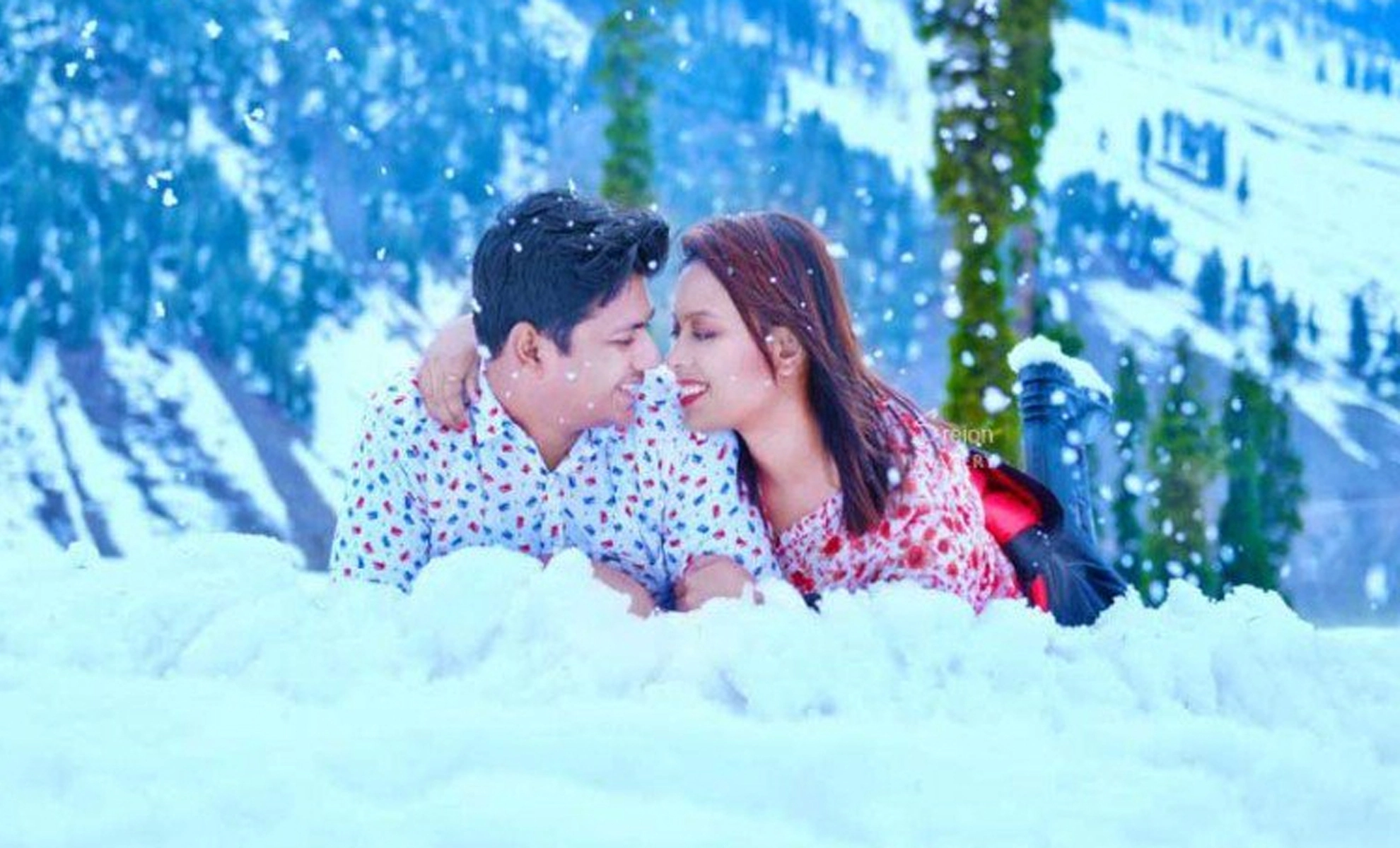 romantic Kashmir Banner