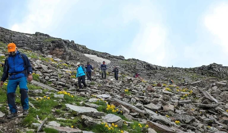 Bhrigu-Lake-Trek-4