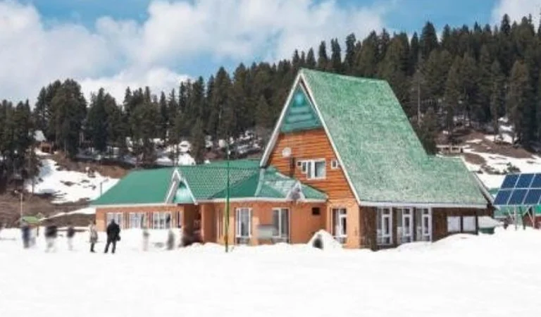 Gulmarg-Saint-Mary’s-Church